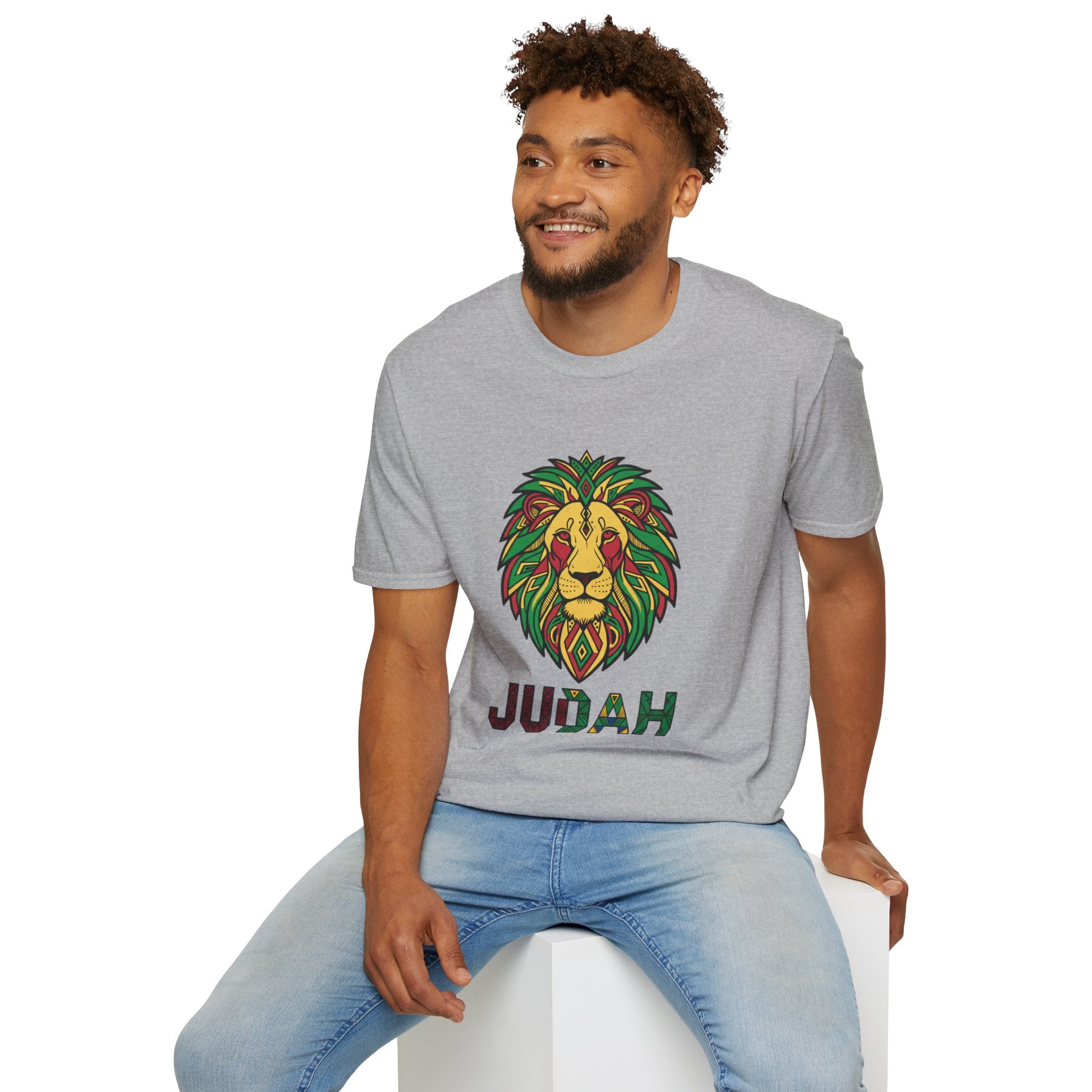 Judah Lion T-Shirt — Rasta Lion Graphic Tee (Reggae Colors)