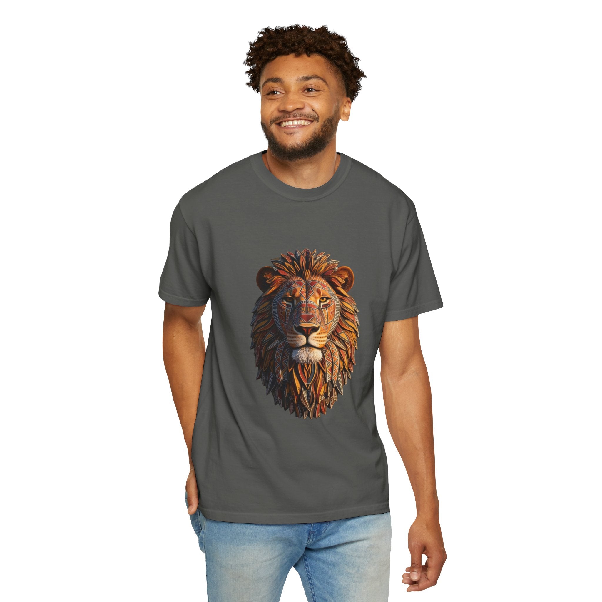 Lion Head Graphic T-Shirt — Majestic Wildlife Tee for Animal Lovers
