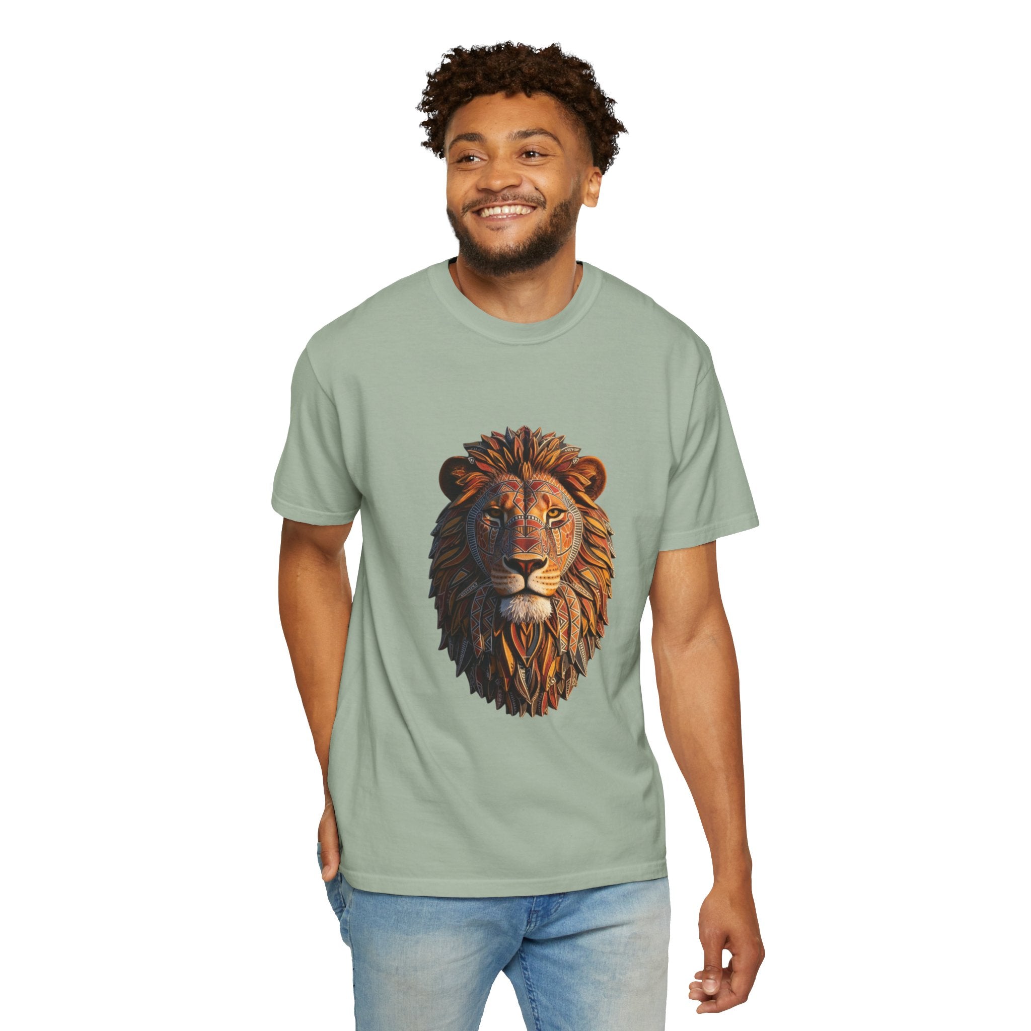 Lion Head Graphic T-Shirt — Majestic Wildlife Tee for Animal Lovers