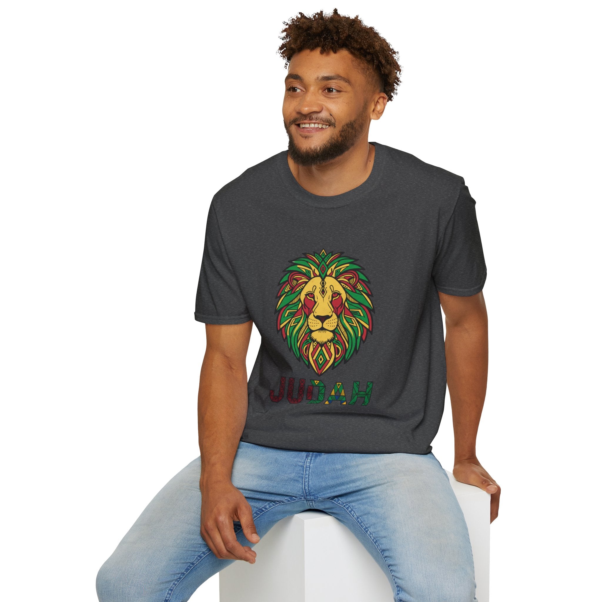 Judah Lion T-Shirt — Rasta Lion Graphic Tee (Reggae Colors)