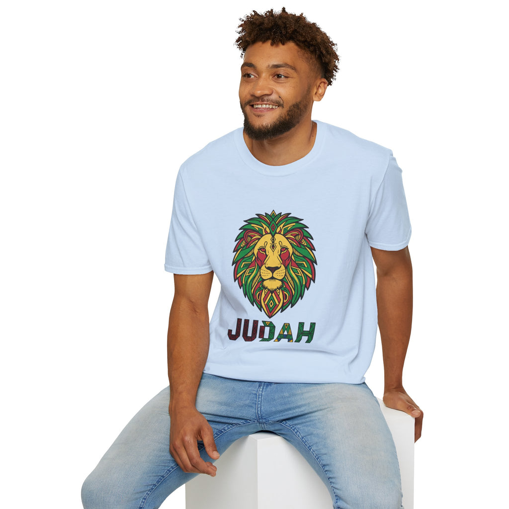 Judah Lion T-Shirt — Rasta Lion Graphic Tee (Reggae Colors)